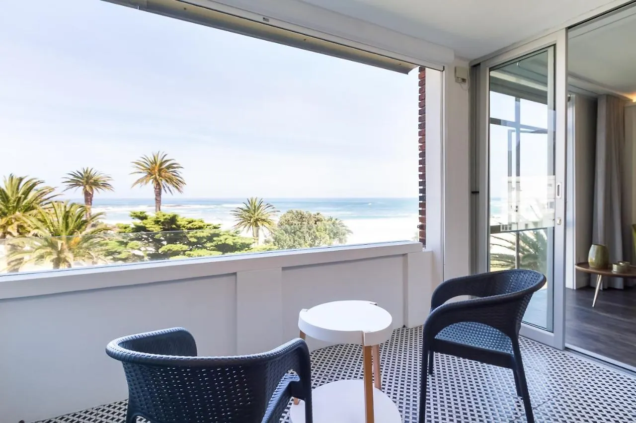 In Residence Sonnekus Cape Town